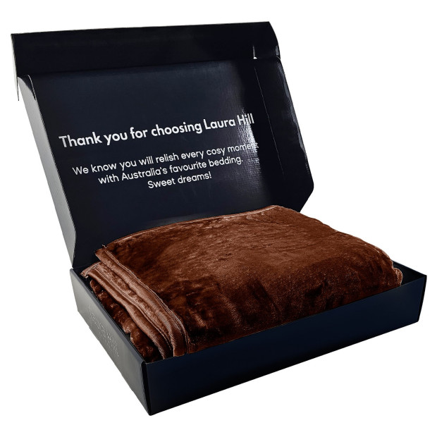 Laura Hill Faux Mink Blanket 800GSM Heavy Double-Sided - Chocolate Image 9