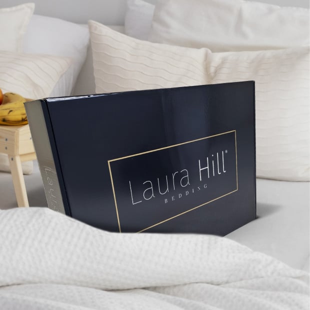 Laura Hill 600GSM Double-Sided Queen Size Faux Mink Blanket - Green Image 14