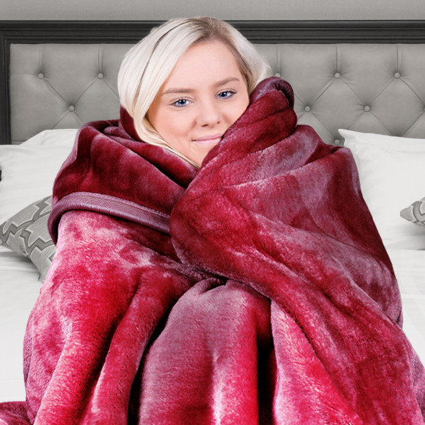 Laura Hill 600GSM Double-Sided Wine Red Queen Size Faux Fur Mink Blanket