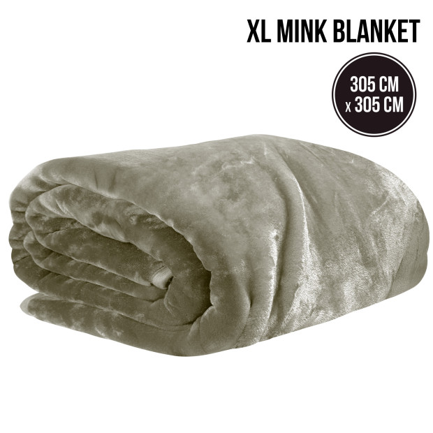 Laura Hill XL Double-Sided Oversized Faux Mink Blanket 305x305cm Olive Image 4