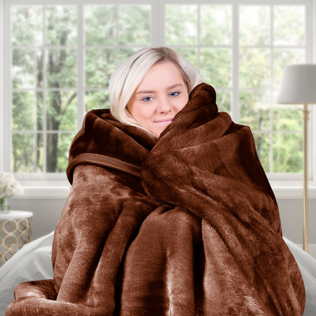 Laura Hill Faux Mink Blanket 800GSM Heavy Double-Sided - Chocolate Image 7