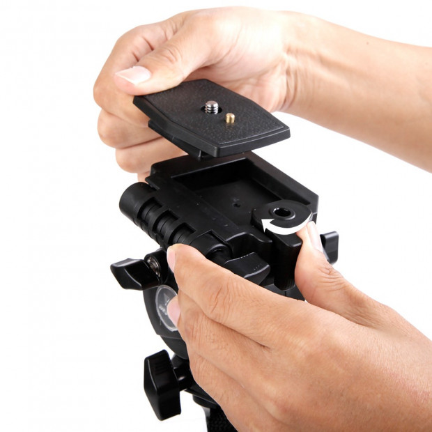 Extendable Portable Camera Monopod Tripod - Black Image 4
