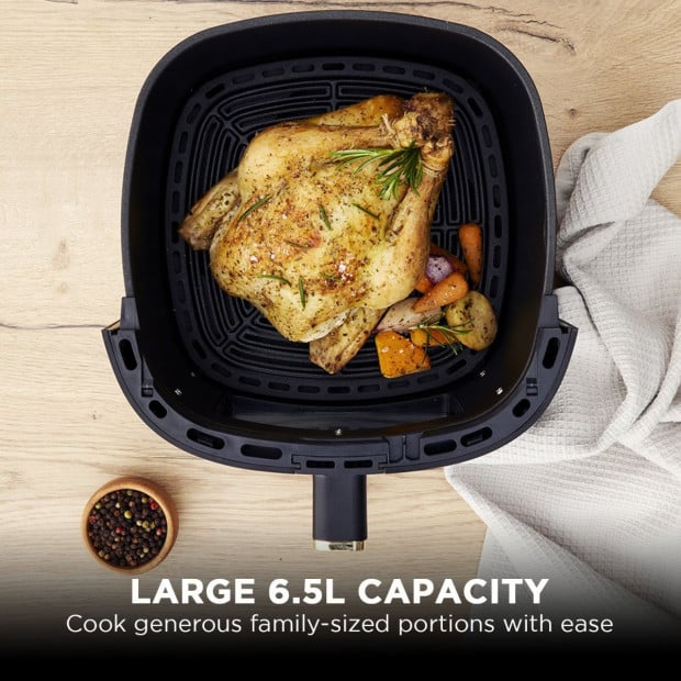 Morphy Richards 6.5L Digital Air Fryer with LED Display MRAF72BK Image 10