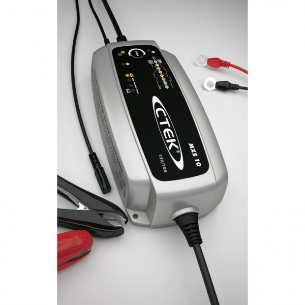 Ctek MXS 10 Car Battery Charger 12V Image 2