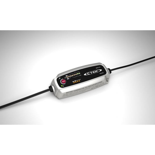 Ctek MXS 5.0 Test and Car Battery Charger Image 5