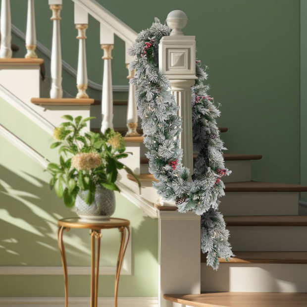 National Tree Company Snowy Bedford Christmas Garland - 274cm Image 7