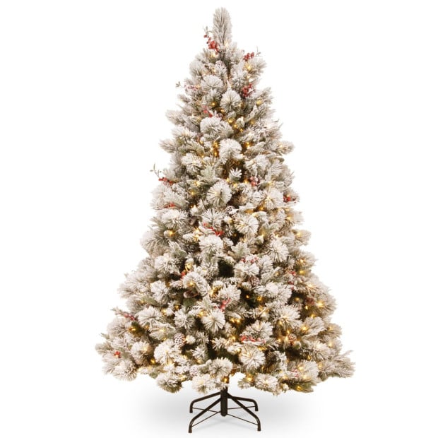 7.5foot 229cm Snowy Bedford Christmas Tree 1012 tips 800 LED Lights Image 2