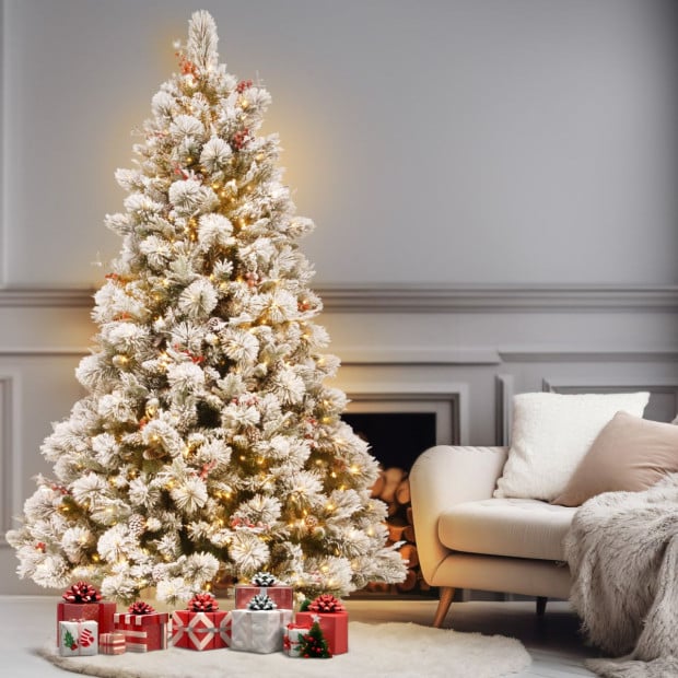 7.5foot 229cm Snowy Bedford Christmas Tree 1012 tips 800 LED Lights Image 6