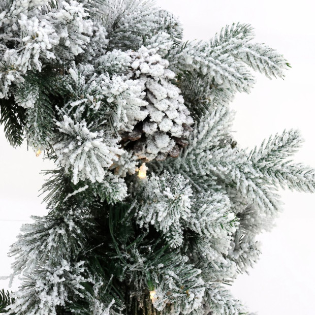 National Tree Company Snowy Dorchester Pre-Lit Christmas Wreath - 122cm Image 5