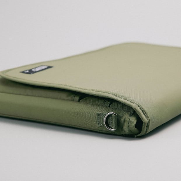 Large 15/15.6 Inch Laptop Sleeve With Strap Lato - Khaki Image 5