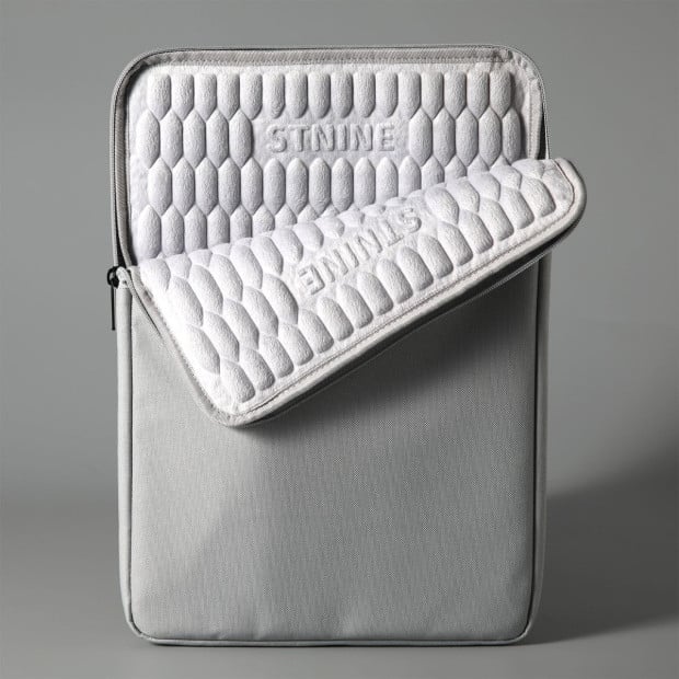 Large 15 Inch Laptop Sleeve Luke - Grey Image 5