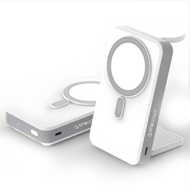 OneAdaptr OneGo White 5 in 1 MagSafe Charging Stand Power Bank Image 4