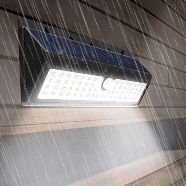 90 LEDs Solar Powered Wireless Motion Sensor Light Image 4