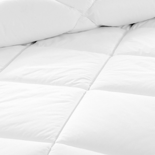 Giselle Bedding Queen Size 700GSM Bamboo Microfibre Quilt Image 4