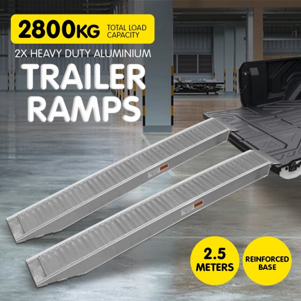 Aluminium Trailer Ramps - 250cm x 30cm Image 7