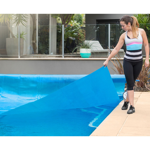 Pool Cover and Roller 7 x 4m Image 9