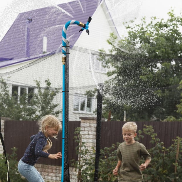 Kahuna Waterpark Rotating Trampoline Water Sprinkler Kit Image 10