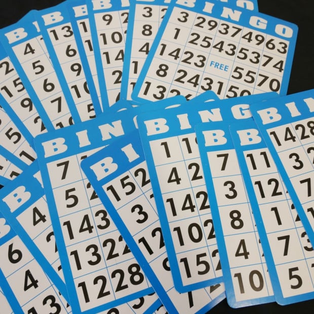 Bingo 75 Player Set With Metal Cage & Wooden Scoreboard Image 5