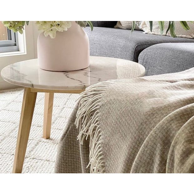 Throw - Merino Wool/Cashmere - Beige Image 2
