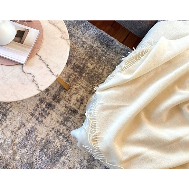 Throw - 10% Cashmere/ 90% Super Fine Merino Wool - Ivory Image 2