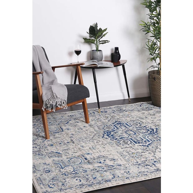 Delicate-melissa-ivory-blue-rug Image 7