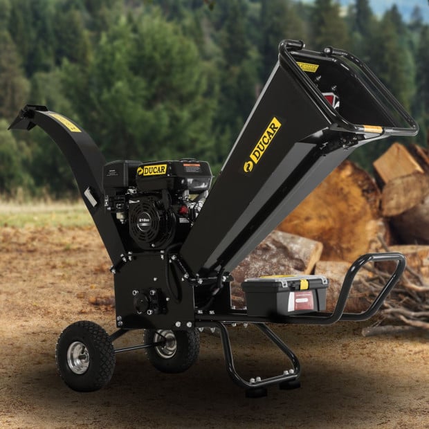 Ducar K70 7HP Wood Chipper Shredder Mulcher Grinder Petrol - Black Image 9