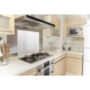 Toughened 60cm X 75cm White Glass Kitchen Splashback