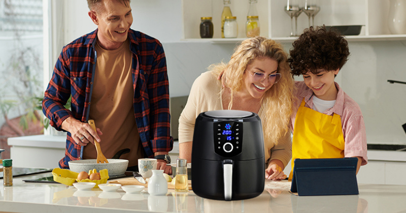 Family cooking with an air fryer Family cooking with an air fryer